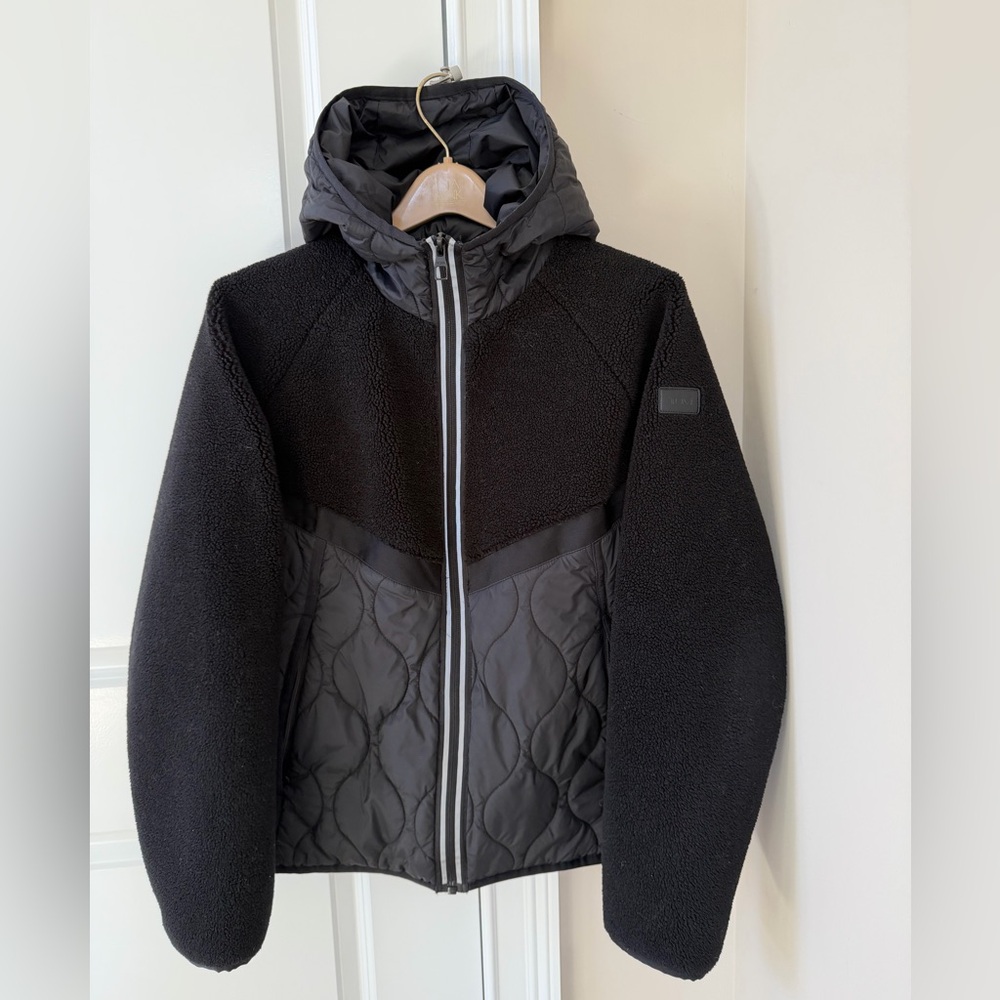 Tumi Black Quilted Puffer Jacket men S - Picture 2 of 11